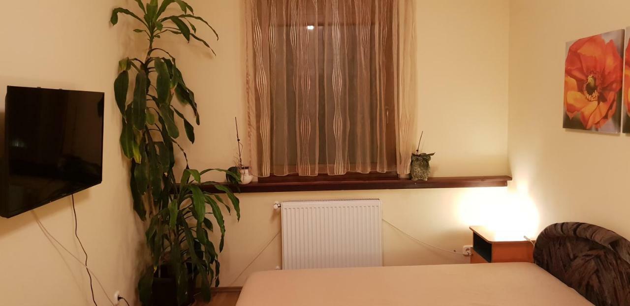 Szent László Budapeste Exterior foto
